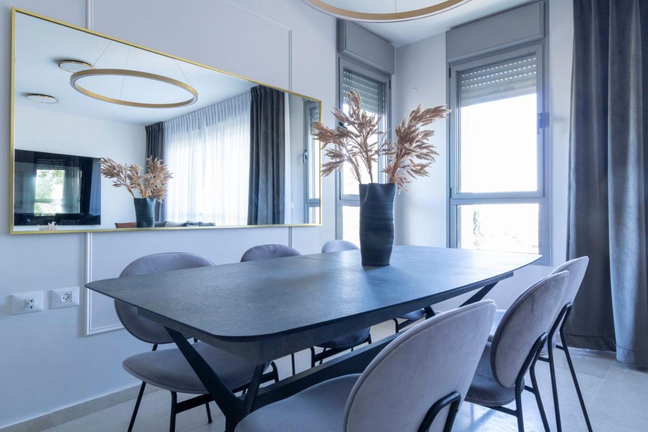 The Haneviim Suites - Isrentals Baitulmaqdis Luaran gambar